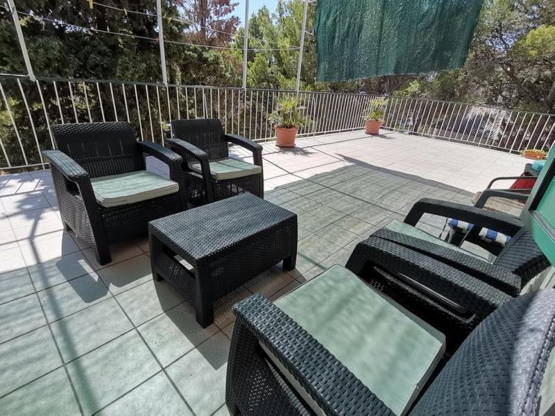 Apartments Demori Примоштен Екстер'єр фото