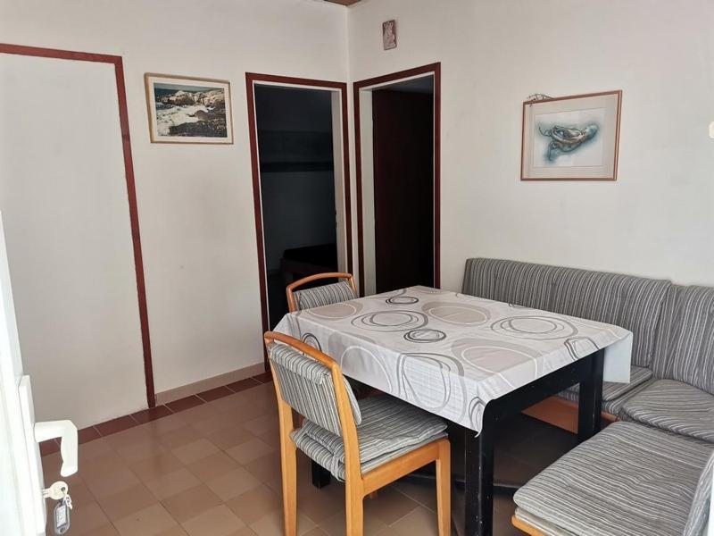 Apartments Demori Примоштен Екстер'єр фото