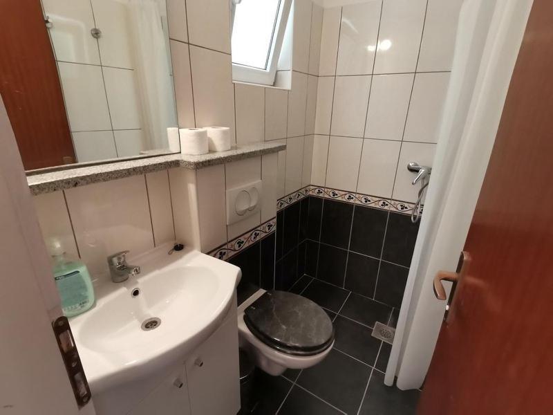Apartments Demori Примоштен Екстер'єр фото